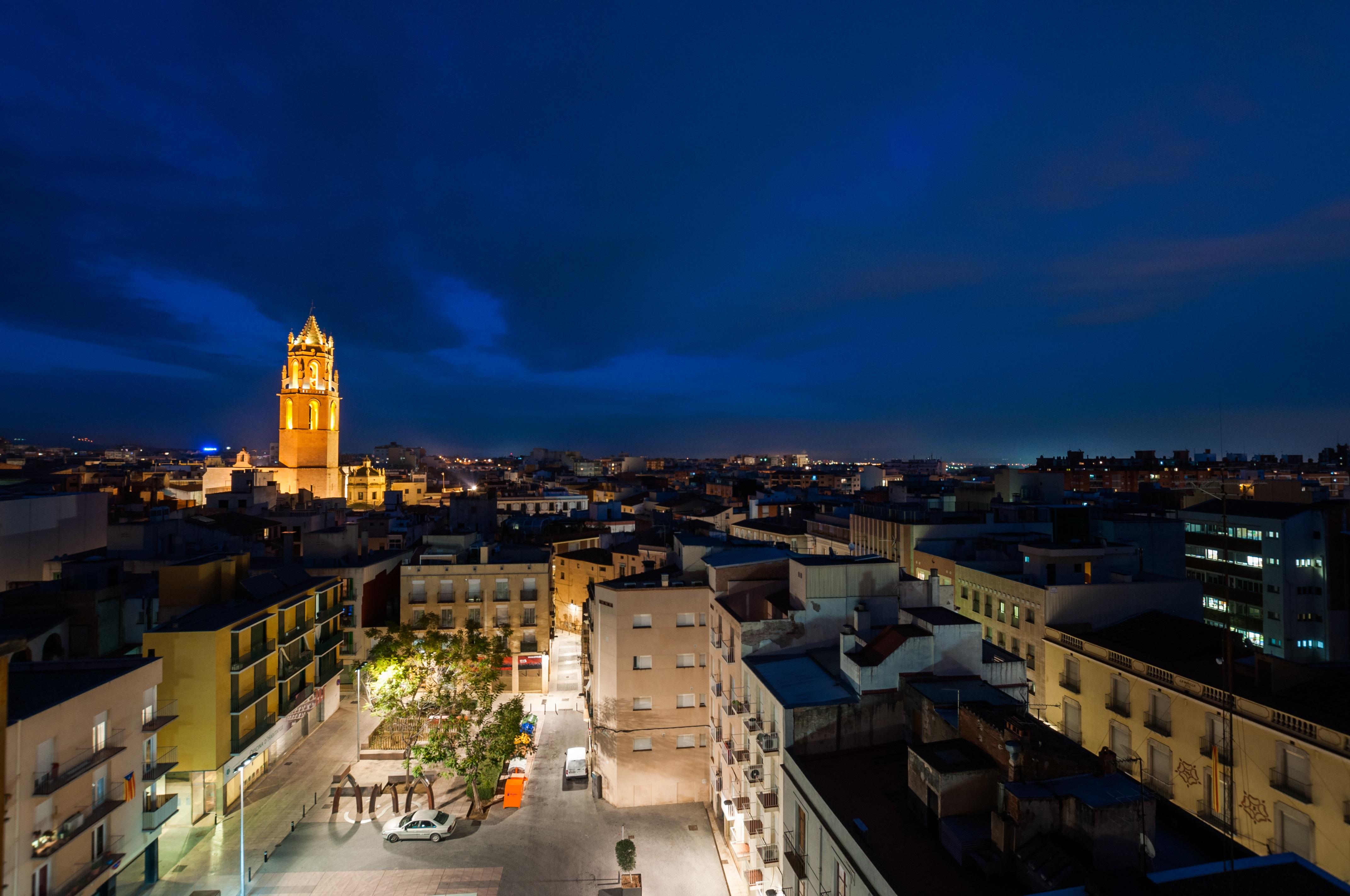 Hotel Gaudi Реус Екстер'єр фото